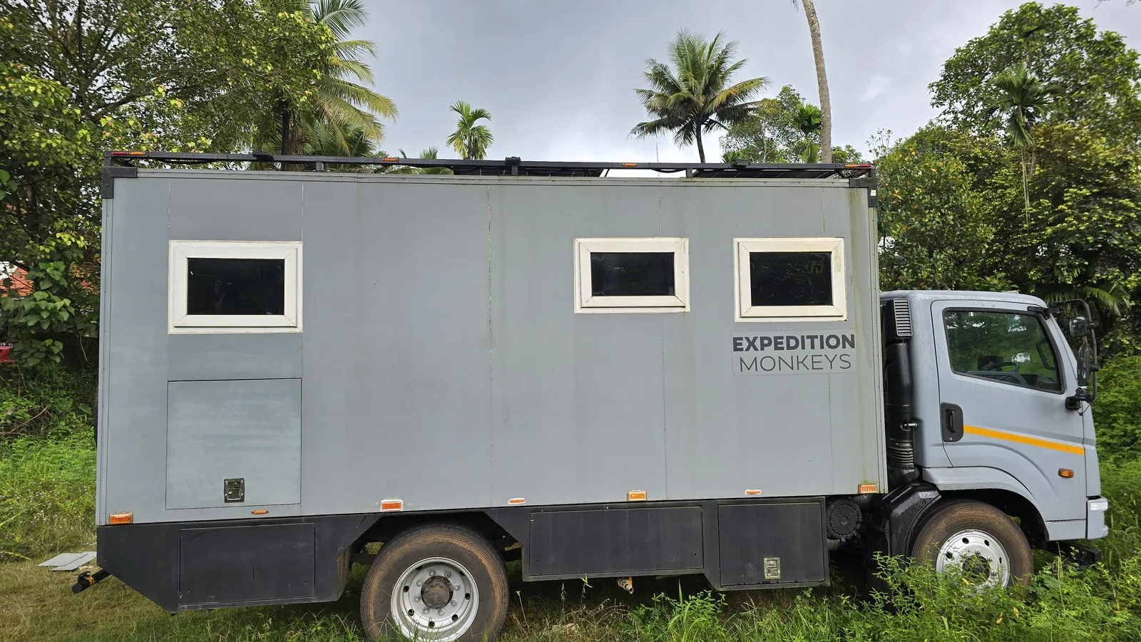 Full side profile of Bhanumati showing the length of the habitat body and its windows.